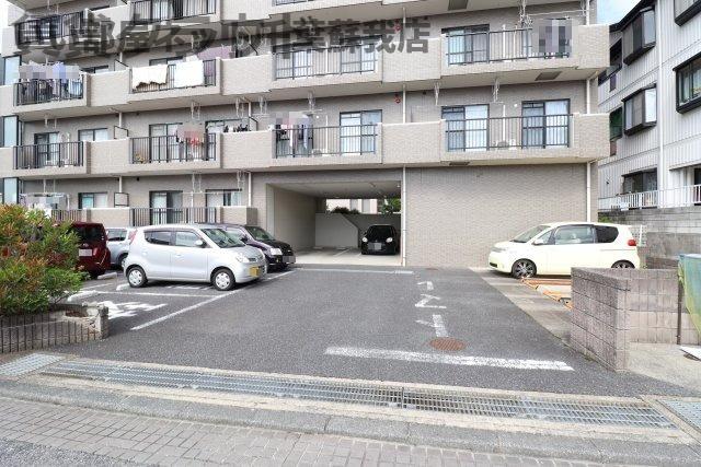 駐車場　駐車場があります