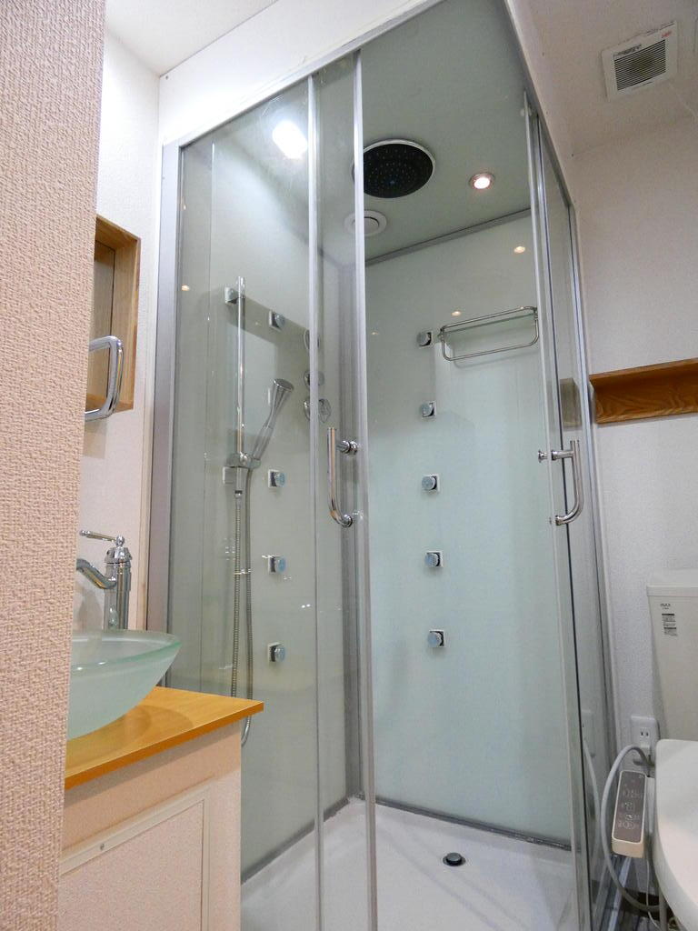 バス・シャワールーム