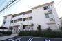 獨協大学前駅よりバス15分 徒歩2分 築17年11ヶ月 3階建の賃貸物件
