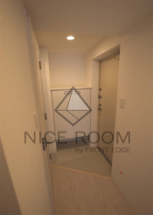 玄関　SERENiTE堺筋本町SUD　玄関