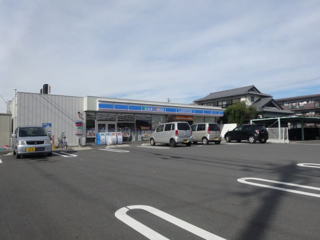 コンビニ　ローソン（コンビニ）まで270m