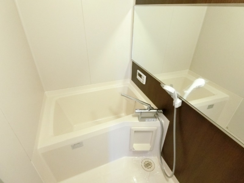 バス・シャワールーム　図面と現状に相違がある場合には現状を優先