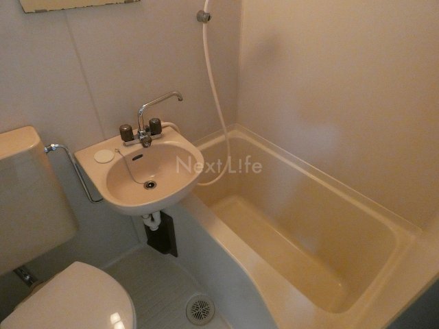 バス・シャワールーム　サンパレス府中宮西パート1