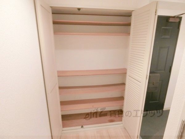 その他設備　下駄箱