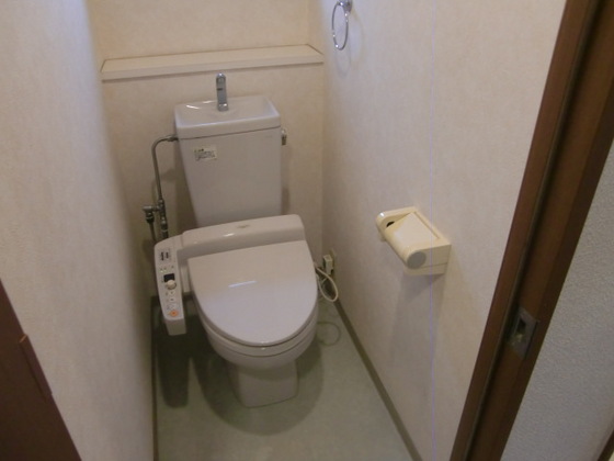 トイレ　※別部屋の写真です