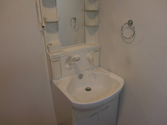 洗面設備　※別部屋の写真です
