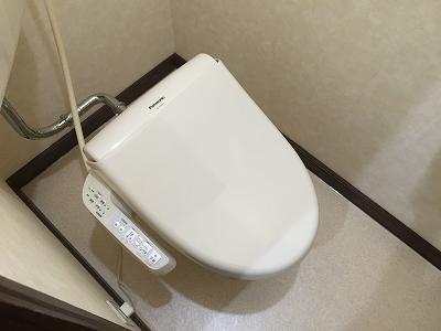 トイレ　トイレ