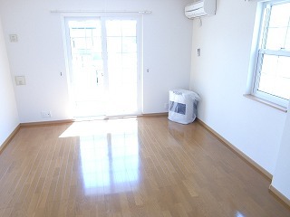 居室・リビング　明るい快適空間