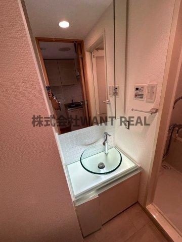 洗面設備　洗面所です