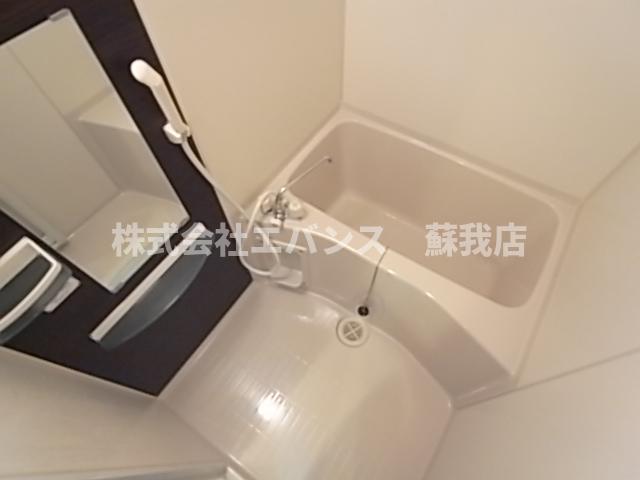 バス・シャワールーム　きれいなお風呂です