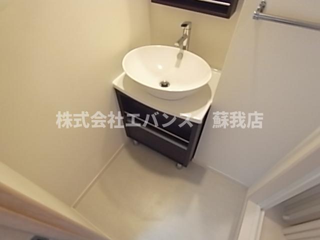 洗面設備　忙しい朝には欠かせない洗面所です