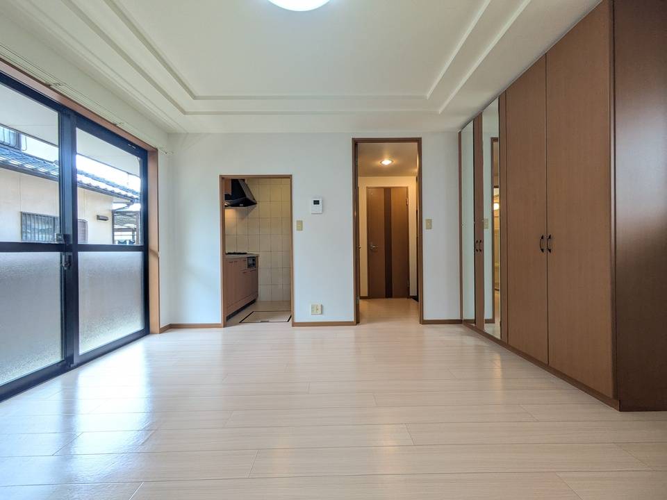 居室・リビング　リビング