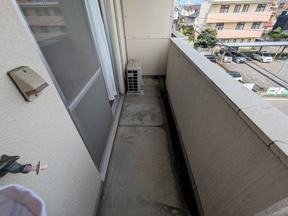 バルコニー　バルコニー