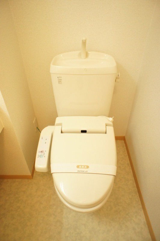 トイレ　図面と現状に相違がある場合には現状を優先