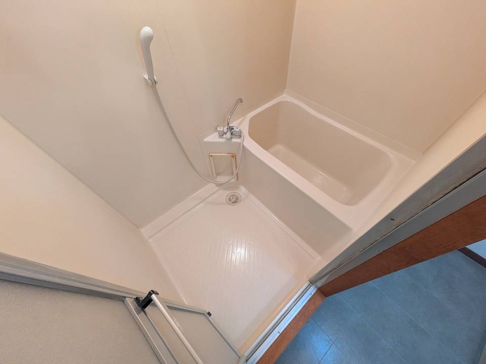 バス・シャワールーム　浴室