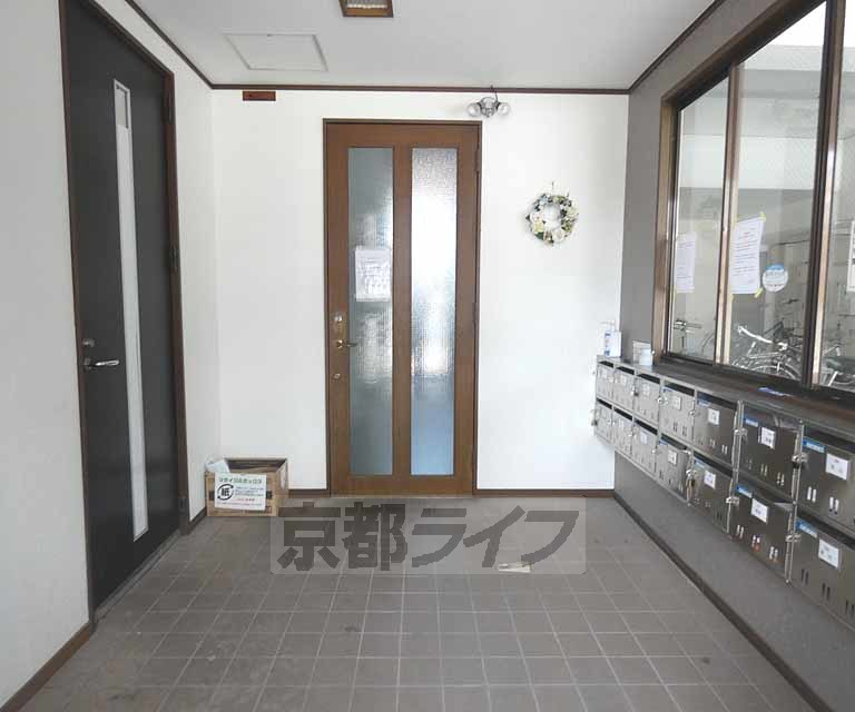 その他共有部分　建物入り口です。