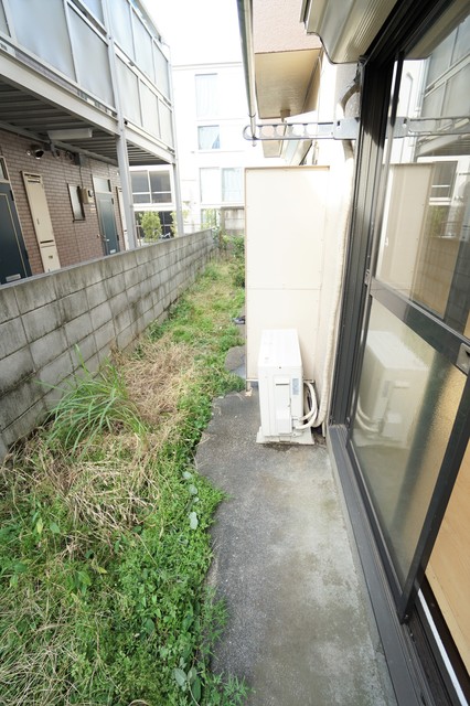 バルコニー　２階はバルコニーです。