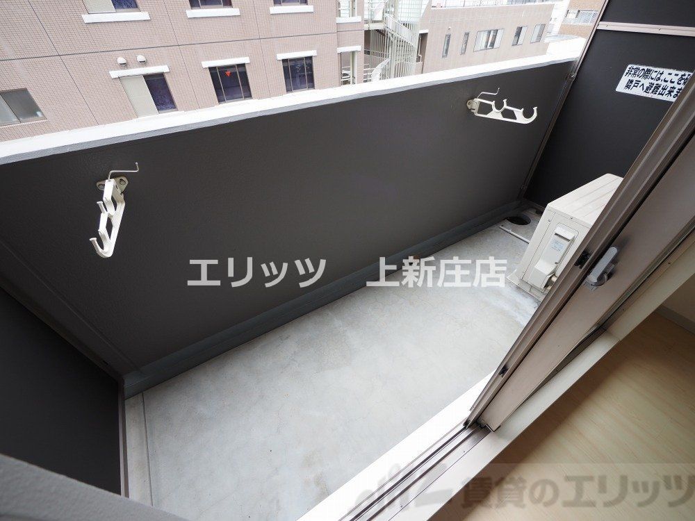 バルコニー　バルコニー