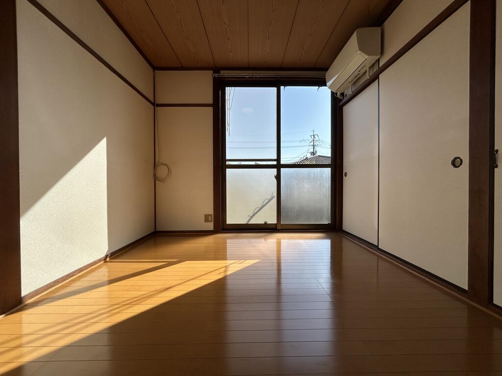 その他部屋・スペース　陽当りの良い洋室です。
