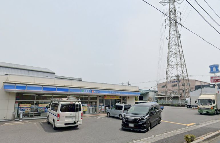 コンビニ　ローソン 戸田笹目北町店（コンビニ）まで475m