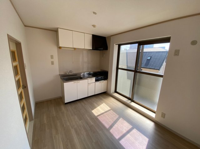 居室・リビング　セントラルたちばな