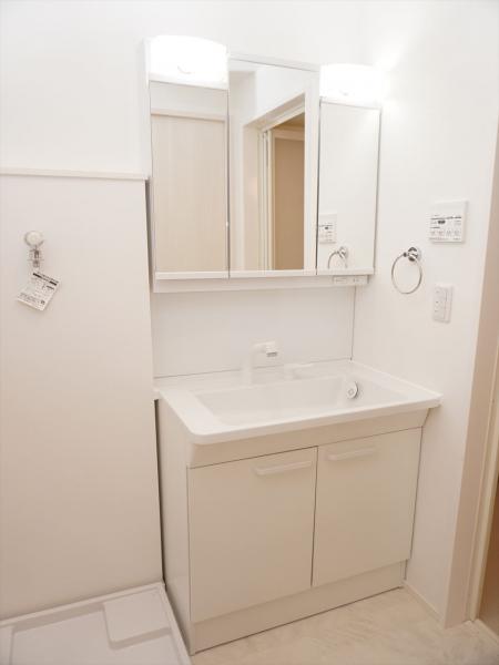 洗面設備　洗面所