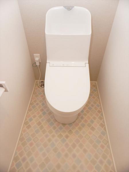 トイレ　トイレ