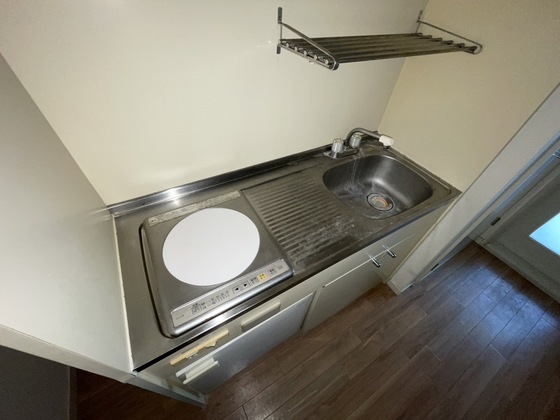 キッチン　※別部屋の写真です