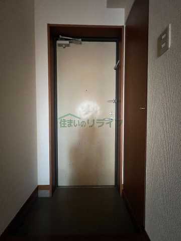 玄関　セリジア三宿（別号室参考写真）