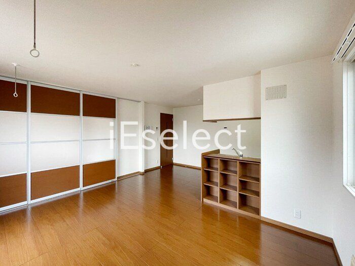 居室・リビング　会話の弾む対面キッチン