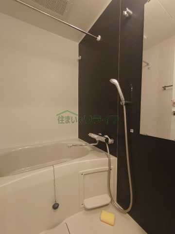 バス・シャワールーム　※参考写真です。似た間取り・他部屋の写真となります。
