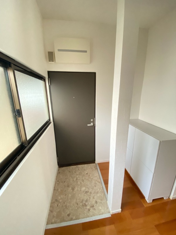 玄関　※他部屋写真参考