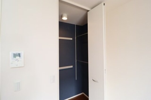 収納　ワンステップクローゼット