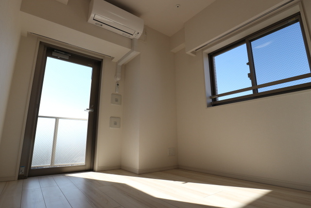 居室・リビング　※他号室写真