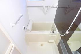 バス・シャワールーム　★追い焚き機能付きバス