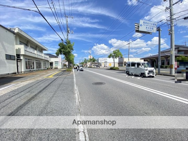 その他　前面道路（その他）まで0m