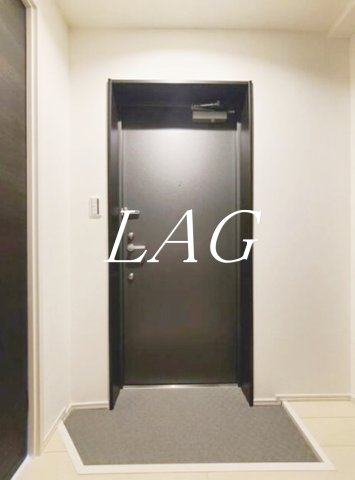 玄関　玄関です。