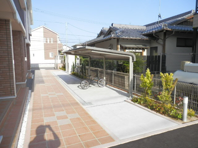 駐車場　駐車場