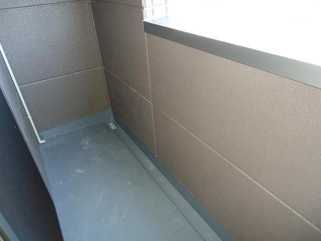 バルコニー　洗濯物も干せる広さのバルコニー♪(同仕様画像)