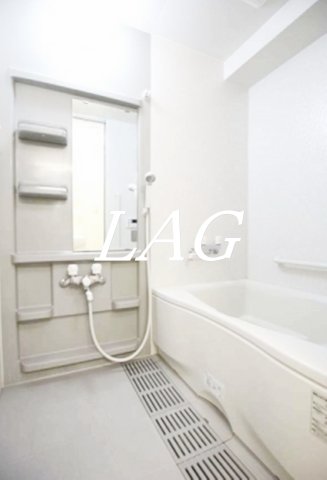 バス・シャワールーム　お風呂です。