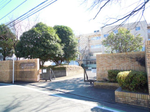 小学校　鶴ケ島市立南小学校（小学校）まで3743m