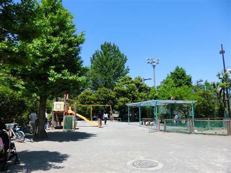 公園　代々木西原公園（公園）まで361m