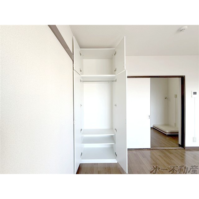 収納　クローゼット