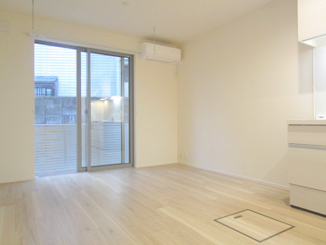 居室・リビング　★リビング★オールフローリング★