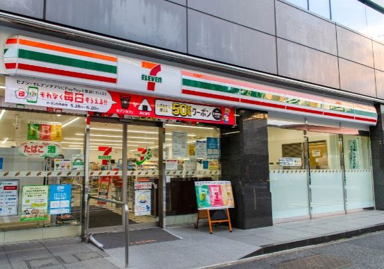 コンビニ　セブンイレブン神田紺屋町店（コンビニ）まで186m