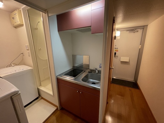 キッチン　※別部屋の写真です