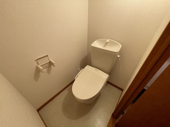 トイレ　※別部屋の写真です