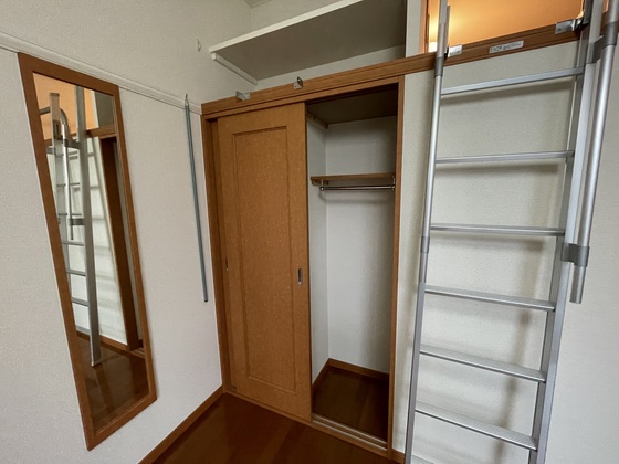 収納　※別部屋の写真です