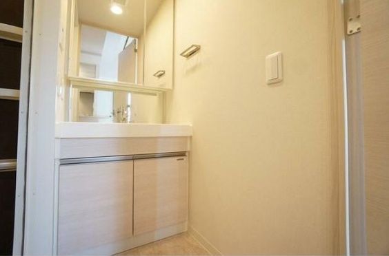 洗面設備　☆嬉しい独立洗面台☆