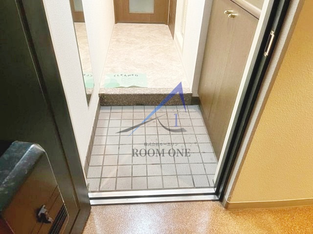 玄関　玄関です。